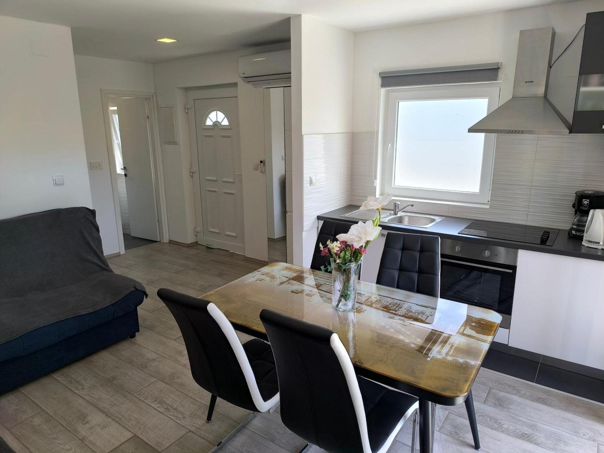 Apartmani Jadranka Vodice Phòng bức ảnh